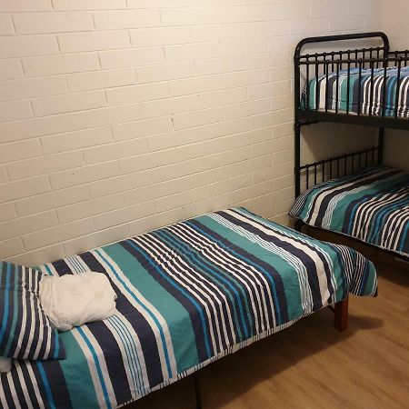 Unit 2 Breakaway Lodge Sunshine Bay Bagian luar foto