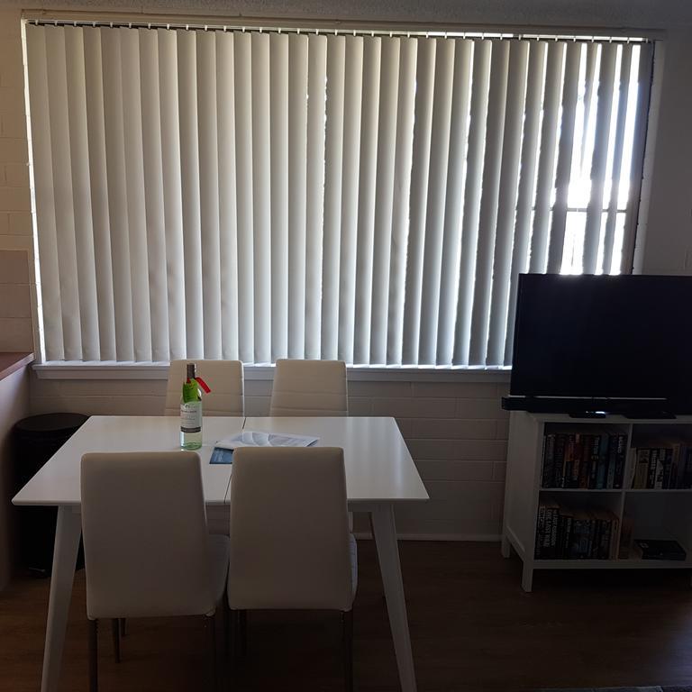 Unit 2 Breakaway Lodge Sunshine Bay Bagian luar foto
